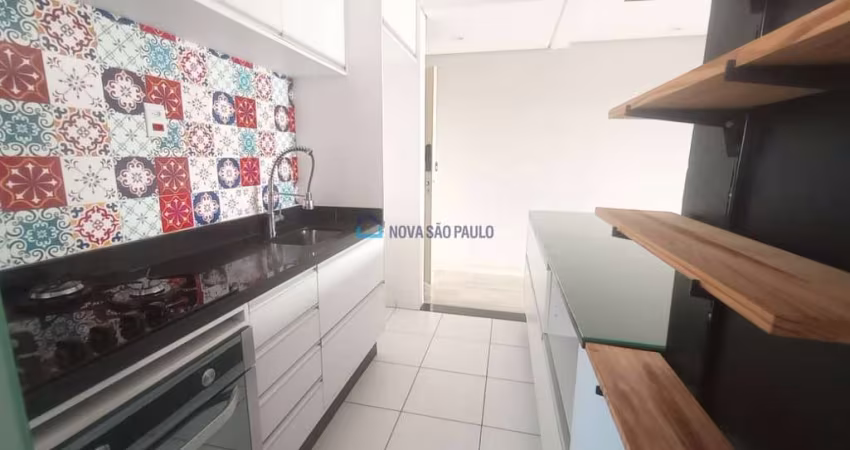 APARTAMENTO COM 3 QUARTOS E 1 SUÍTE, 2 BANHEIROS E UMA VAGA DE GARAGEM NO SACOMA SP