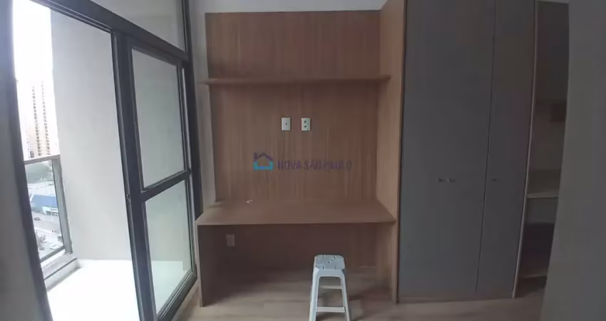 Apartamento 25 metros à venda ao lado da estação do metrô brooklin