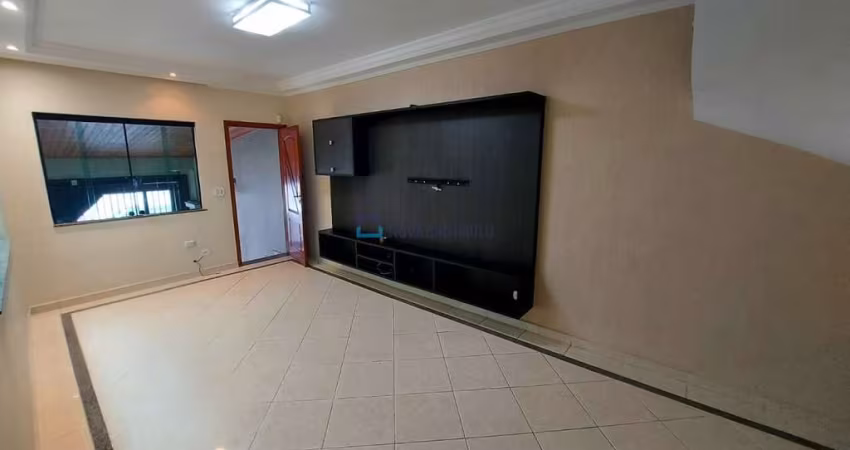Casa à venda na Saúde com 3 quartos e 3 vagas de garagem.