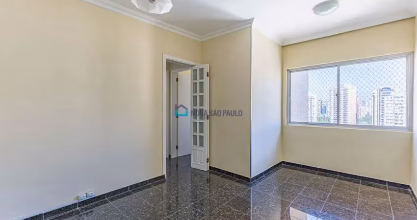 Apartamento, 2 quartos e suíte, 1 vaga, 2 banheiros, à venda em moema