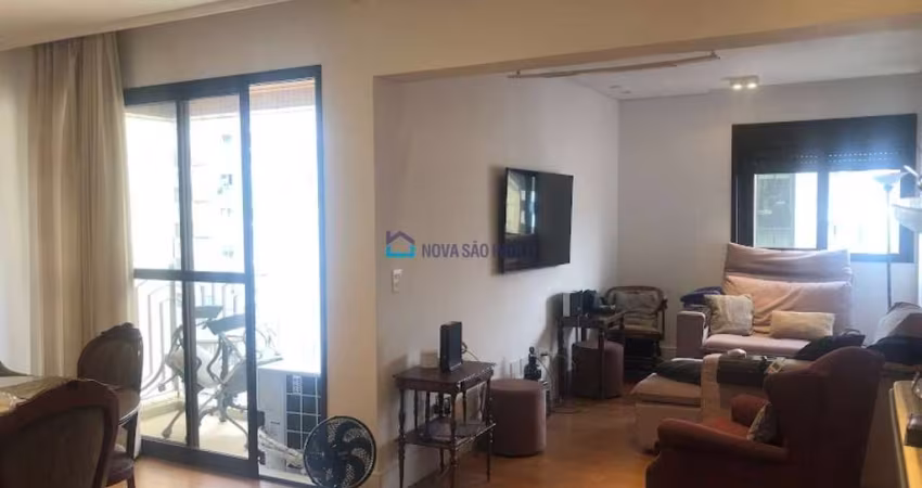 Venda | Apartamento em Moema Índios | 2 Suítes | 2 Vagas