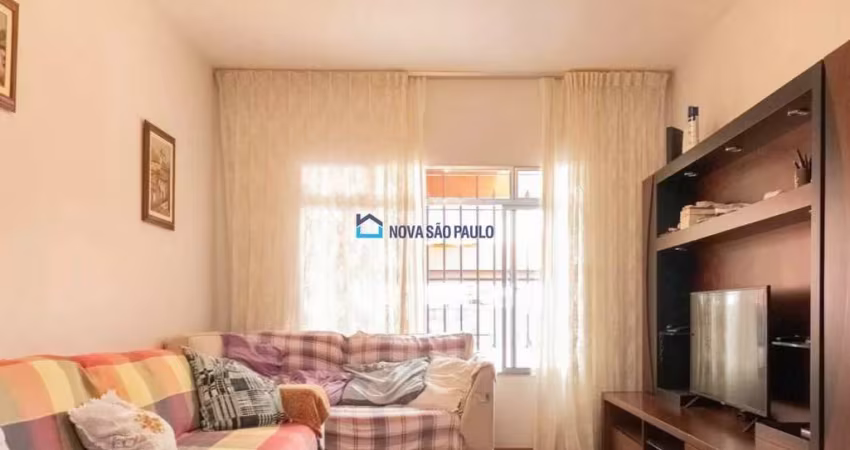 Sobrado residencial 3 dorms, suíte, 2 vagas, com 137m²