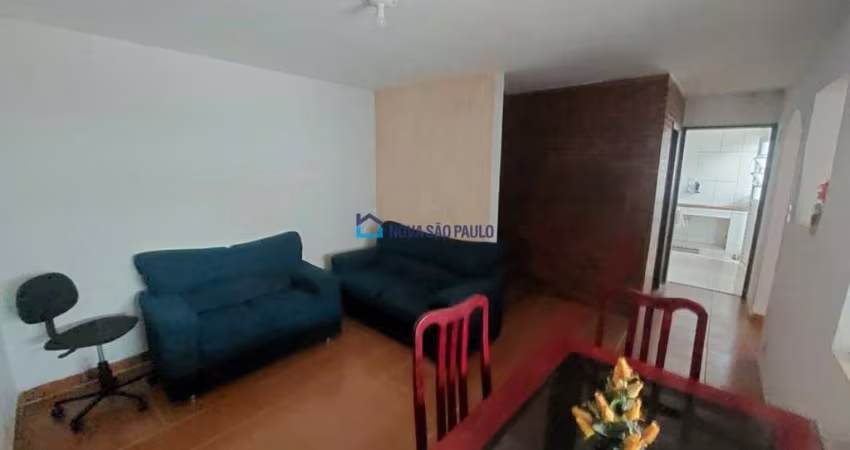 Casa com 03 Dormitórios e 01 vaga no Jardim Jabaquara
