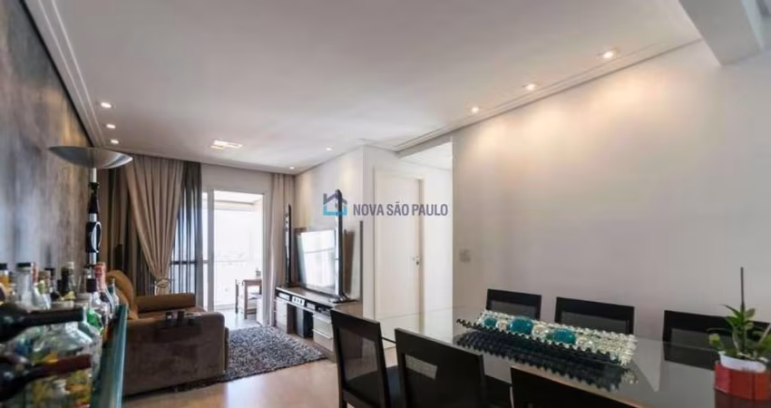 Apartamento Vila Gumercindo, 2 Dormitórios, 1 vaga, 61m² . Para investidor.