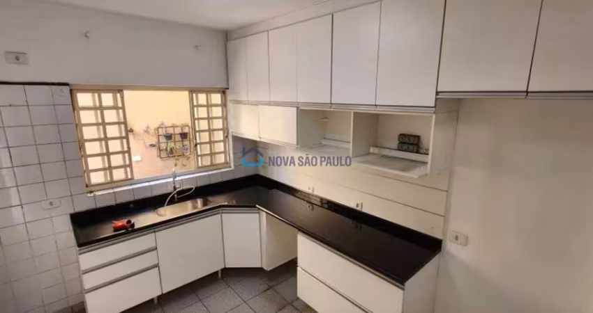 Sobrado Brooklin, 2 Dormitorios, Suite, 2 vagas ! Local nobre.