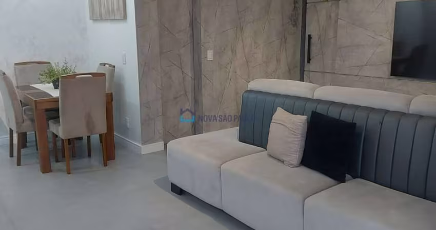 Apartamento à venda no Jardim Marajoara.