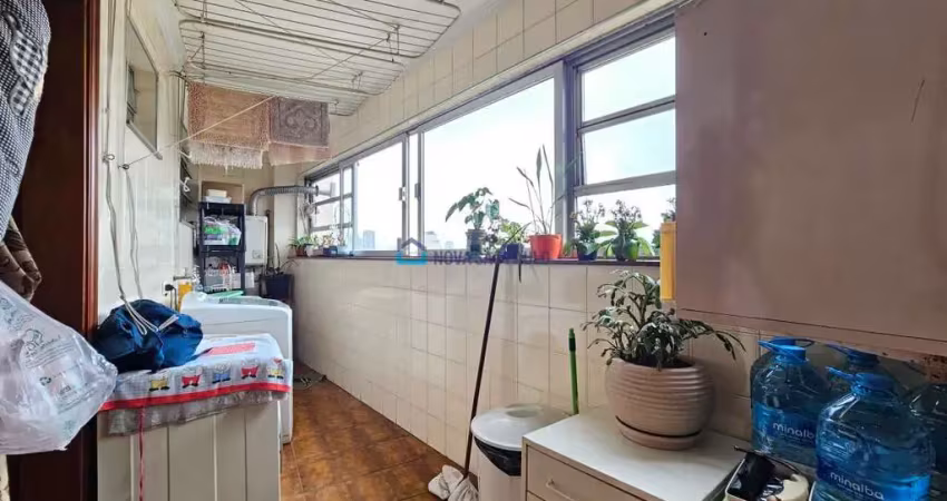 Apartamento à Venda com 3 Quartos e 2 Vagas, 125 m² (METRÔ VILA MARIANA)