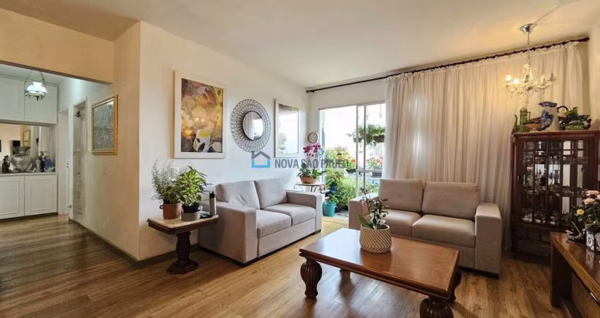 Amplo Apartamento em Jardim Aeroporto,  com 3 dormitórios, suíte 2 vagas fixas