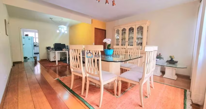 Apartamento 132 m² 03 Dormitórios 01 Suíte 01 vaga - Moema Pássaros