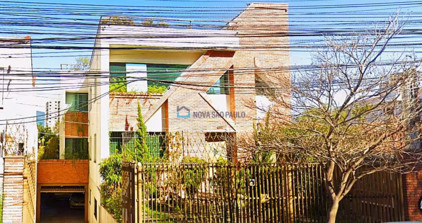 Prédio Comercial Estação São Judas