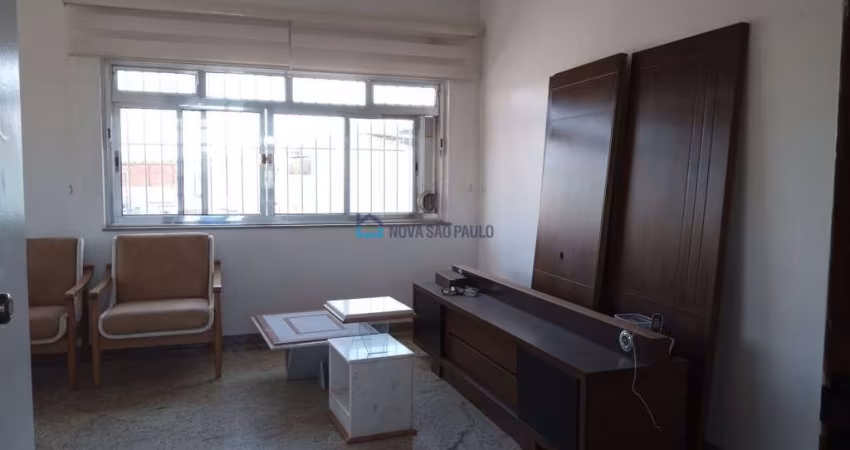 Sobrado com 630m² na região do Jabaquara