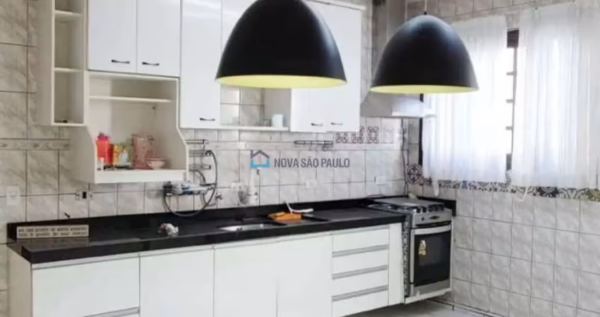 Casa com 4 quartos à venda na Rua Caramuru, --, Saúde, São Paulo