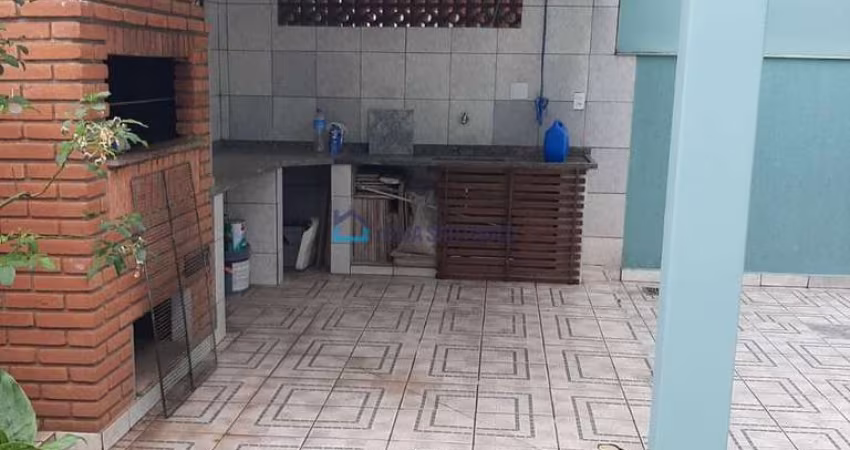 Sobrado 3 dormitórios,1 suíte, 4 vagas,m Parque Jabaquara!