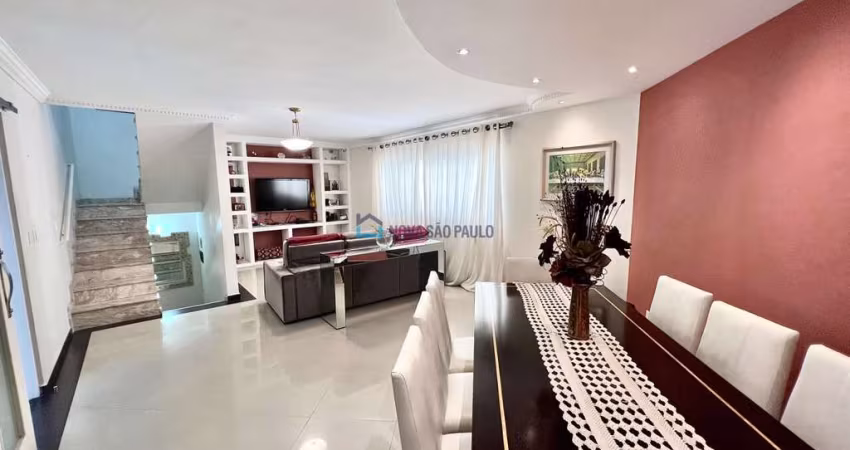 Casa de condomínio na Saúde próxima ao shopping Plaza Sul.
