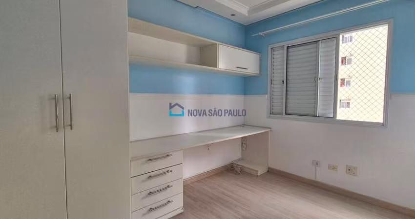 Apartamento ao lado do metrô Praça da Árvore na região da Saúde! 2 dormitório, suíte e 2 vagas!