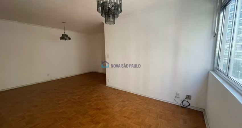Apartamento à venda, 108 m2 na Vila Mariana, 2 dormitórios