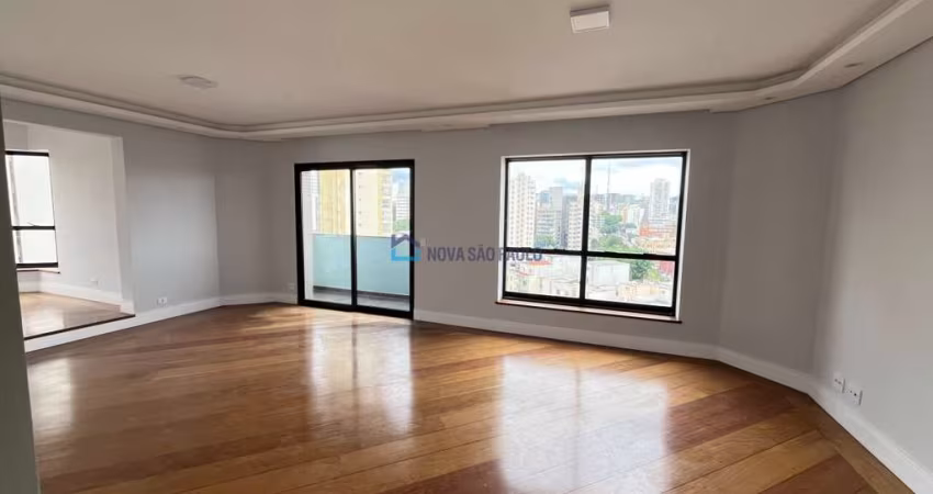 Apartamento à venda em Aclimação, 185m2, 5 quartos
