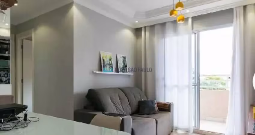 Apartamento com 02 dormitórios na região do Jabaquara
