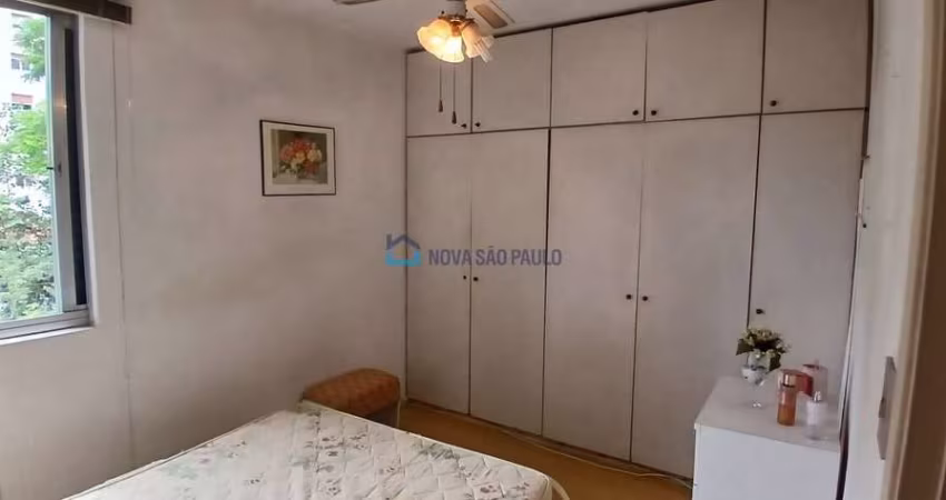 Apartamento, 2  Quartos à Venda  em  Moema