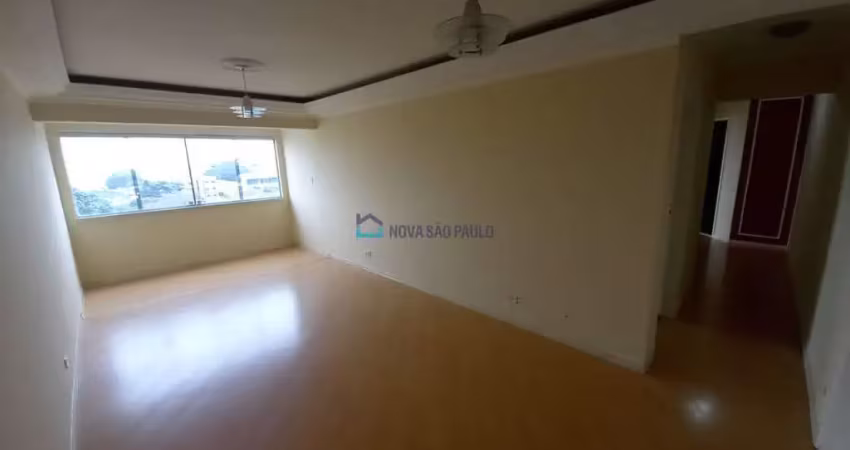 Apartamento 2 quartos  com 1 Vaga de Garagem Jardim Oriental