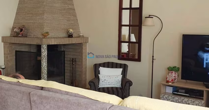 Sobrado 3 dormitorios - 325m² - Saude