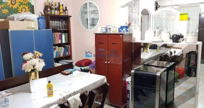 Casa com 3 quartos à venda na Rua dos Bogaris, --, Mirandópolis, São Paulo