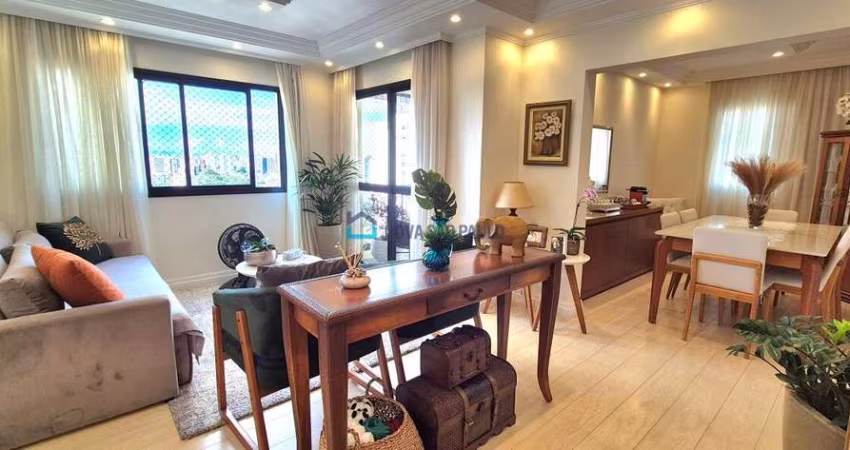 Apartamento em andar alto, ao lado do metrô Conceição, possui 2 vagas e vista livre!