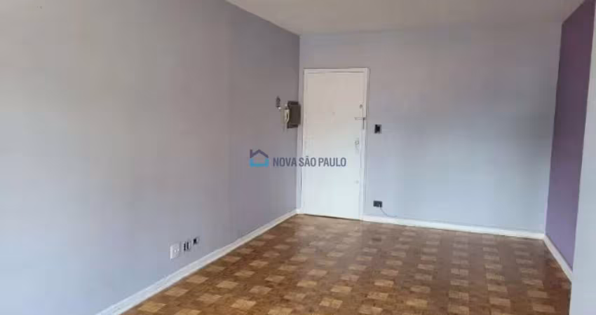 Apartamento com 03 Dormitórios Próximo Metrô Alto do Ipiranga