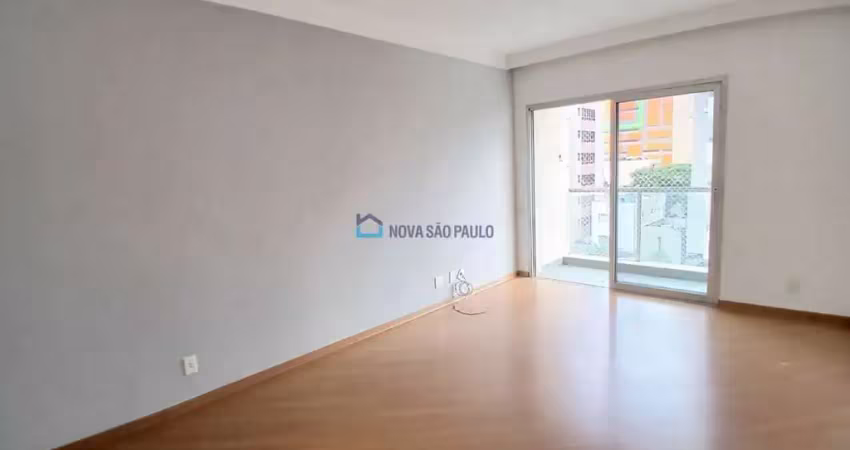 Apartamento com 75m² em moema, fora de rota de avião