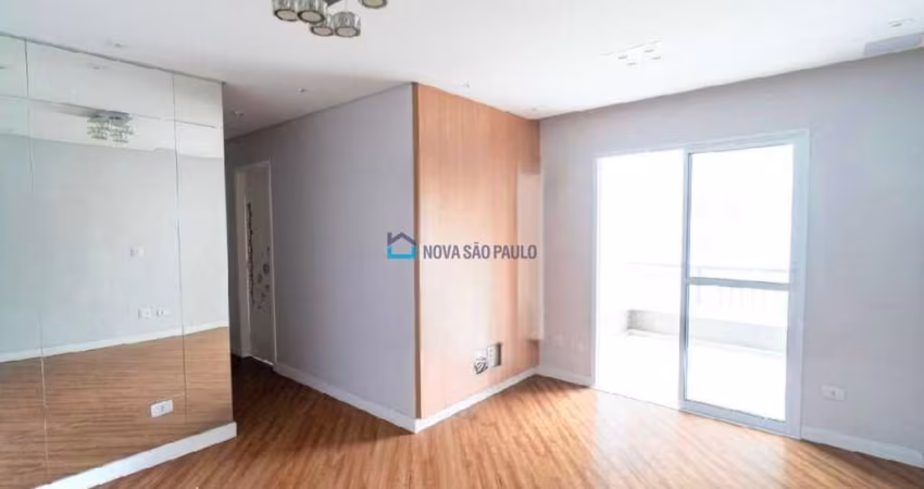 Apartamento 2 quartos sendo 1 suíte a 4 minutos a pé do metrô Saúde!
