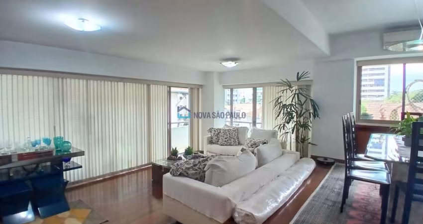 Apartamento de Alto Padrão na Aclimação  192 m²  3 Suítes  2 Vagas  Lazer Completo