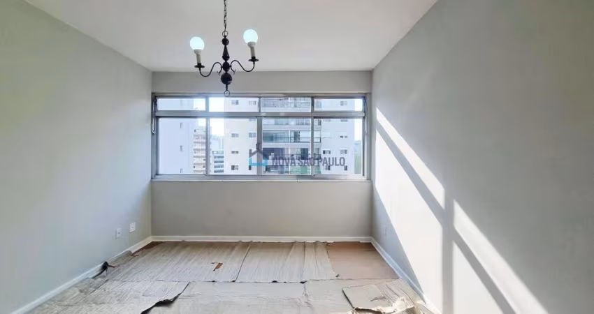 Apartamento à venda, com 2 quartos, 77 m², na Vila Mariana, próximo ao metrô