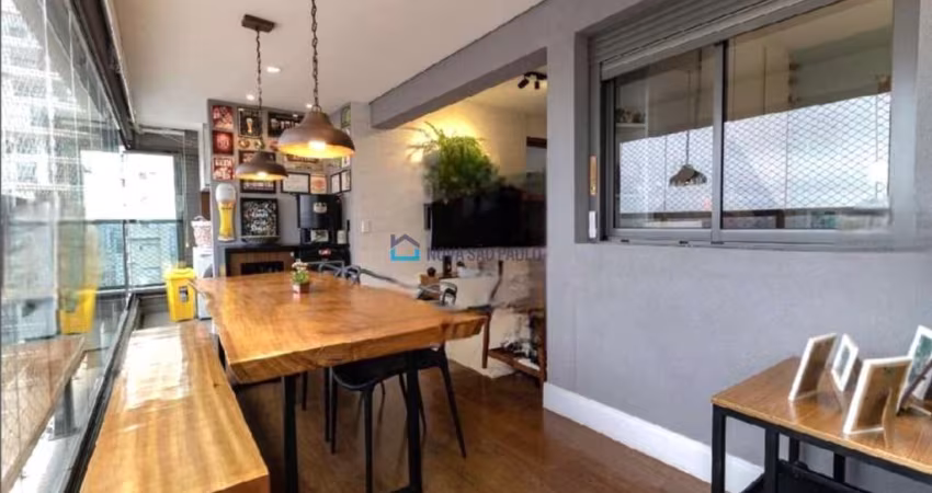 Lindo apartamento em andar alto, varanda gourmet e 2 vagas  de garagem!