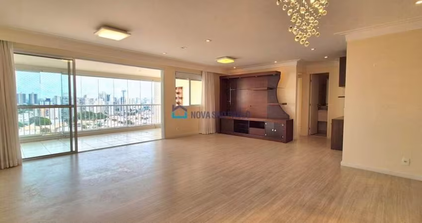 Apartamento à venda com 3 suítes, varanda gourmet, 3 vagas !