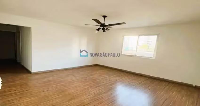 Apartramento a venda em vila mariana . 3 dormitórios , 2 banheiros . 1 vaga e  71m2