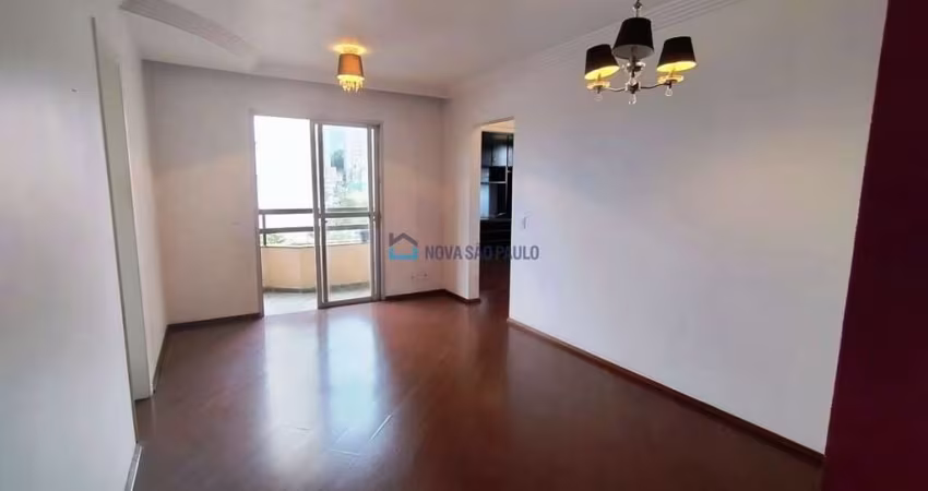 Apartamento com 02 dormitórios, 2 vagas proximo ao metrô Jabaquara