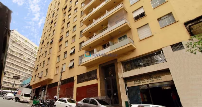 Kitnet no Centro de São Paulo Próximo Metrô