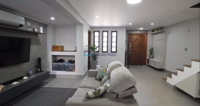 Sobrado modernizado de 3 dormitórios com 141m²