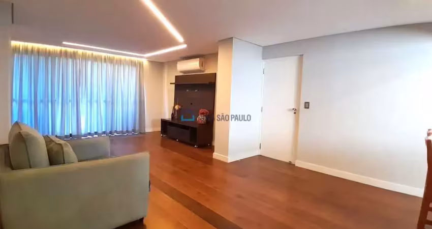 Apartamento a venda moema pássaros. 116m², vago e reformado.