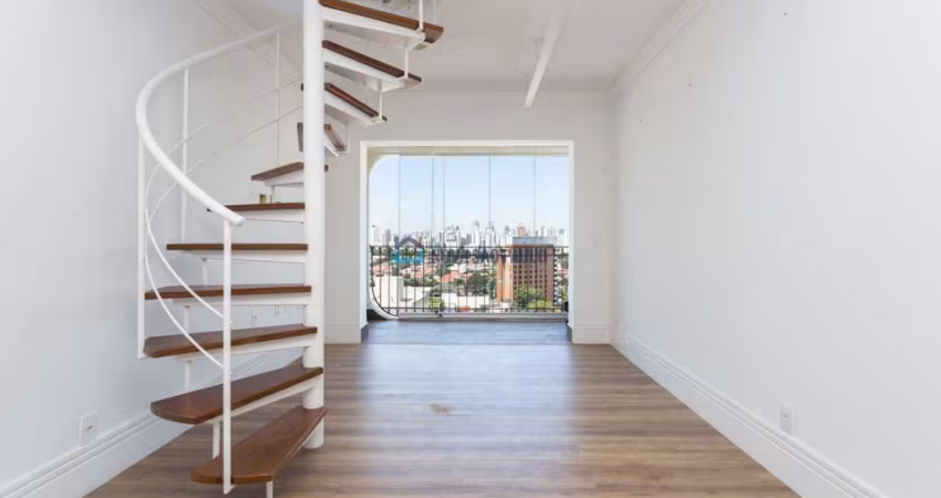 Cobertura Duplex a venda em Moema índios, com 182m²