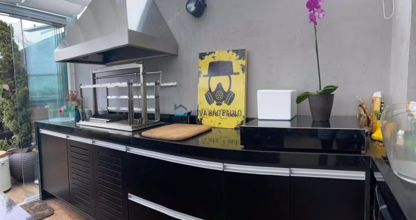 Cobertura duplex a venda - Próximo ao Metrô Praça da Árvore - 3 quartos, 2 suítes.