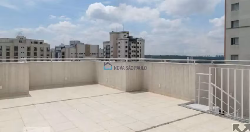 Cobertura com 2 quartos sendo 1 suíte  2 vagas de garagem