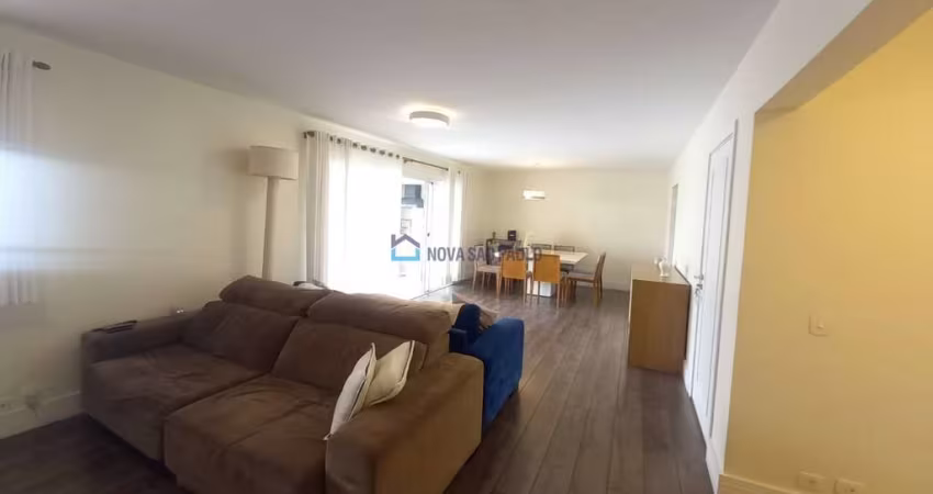 Apartamento com 147m², do lado do Museu do Ipiranga