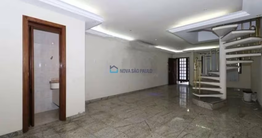 Sobrado com 5 Quartos á venda no Jardim da Glória