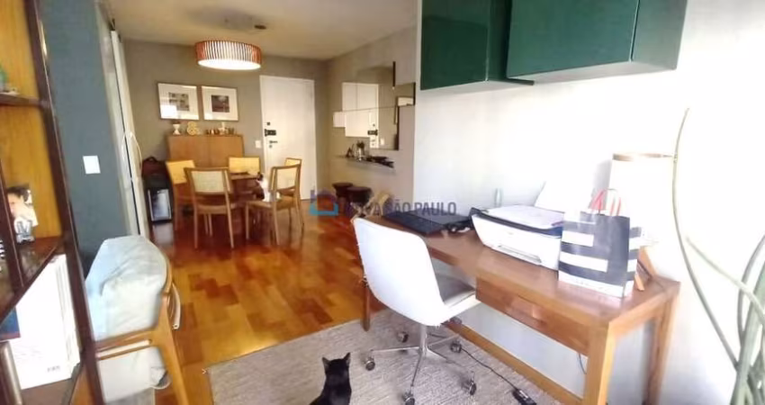 Venda. Campo Belo Apartamento com 86m². 2 dormitórios.1 suíte. 1 vaga.