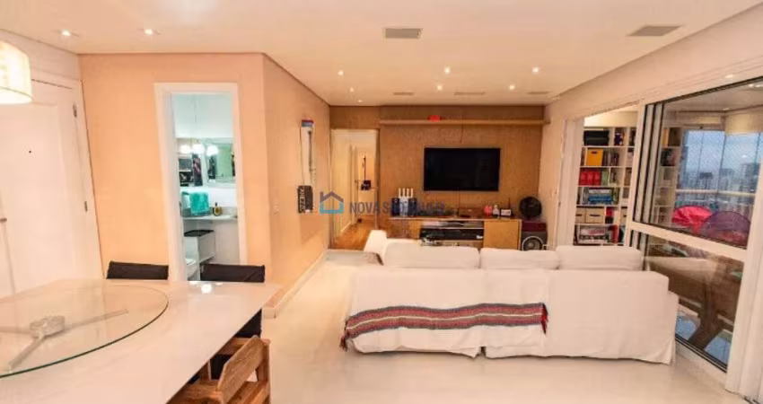 Apartamento 3 suítes, 2 vagas de garagem