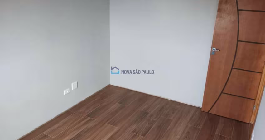 Sacomã, Apartamento 2 dormitórios, sala ampla e 1 vaga.