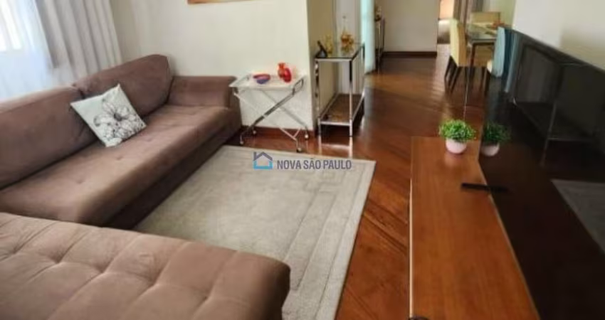 Apartamento 120m² -  4 dormitórios - 2 vagas - Vila Mascote!