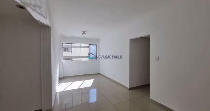 Apartamento em moema com 90m² com 02 dormitórios, sendo 02 suites.