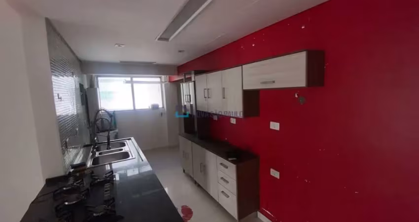 Aparatamento, 3 dormitorios, suite, sala com sacada, 2 vagas. saude!
